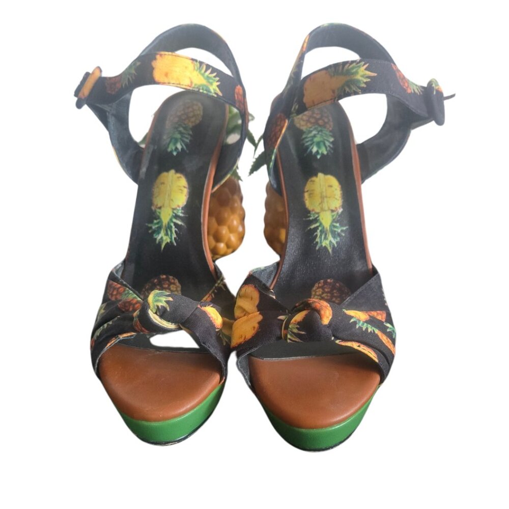 Pineapple Heels - Picture 3 of 4